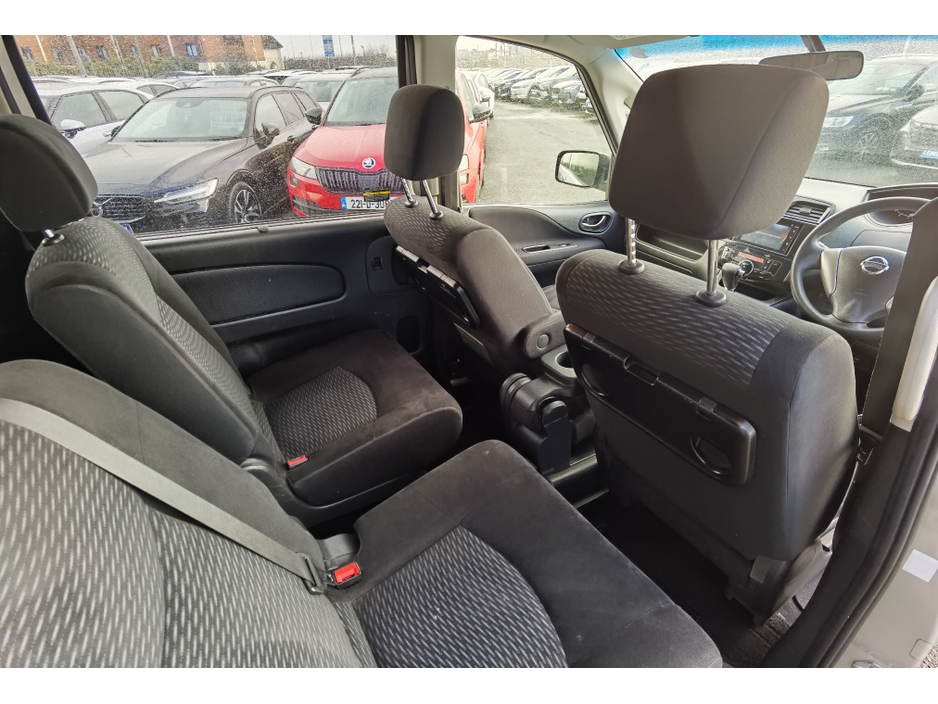 2013 Nissan Serena 2.0 AUTOMATIC **8 SEATER** PETROL HYBRID - FINANCE AVAILABLE - CALL US TODAY ON 01 492 6566 OR 087-092 5525 €9,950
