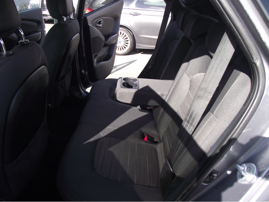 2015 Hyundai ix35 - image 14