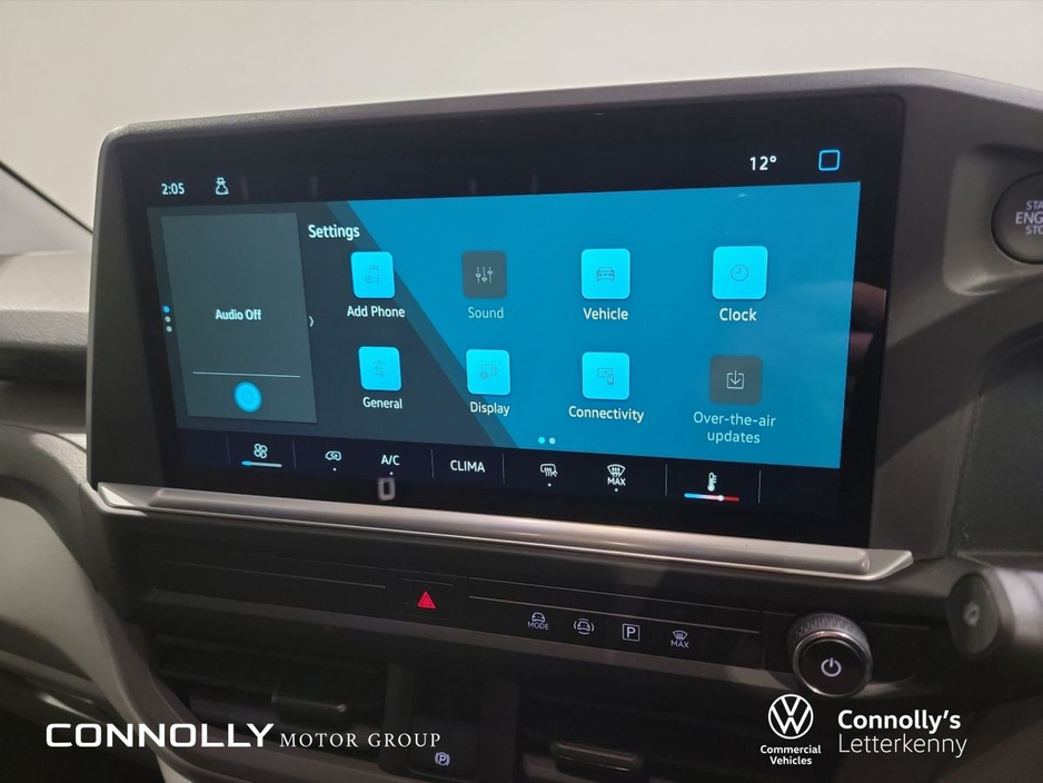 2026 Volkswagen Transporter - image 9