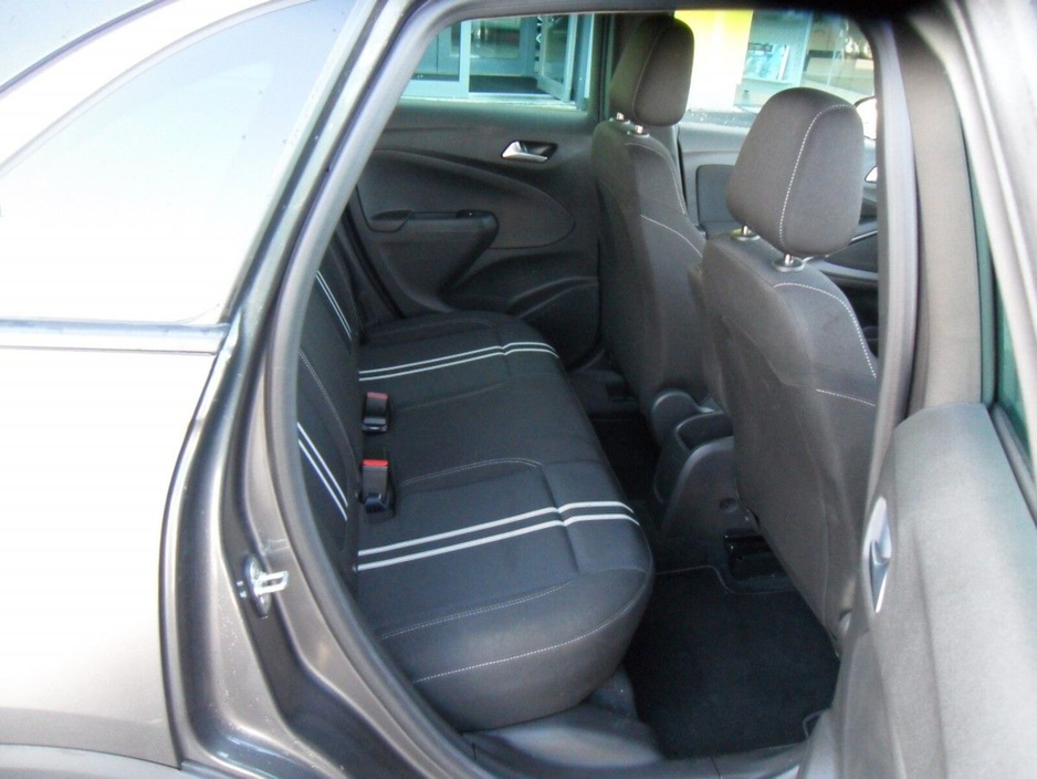 2023 Opel Crossland X - image 11