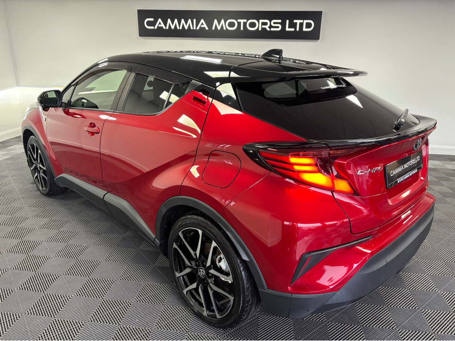 2020 Toyota C-HR - image 3
