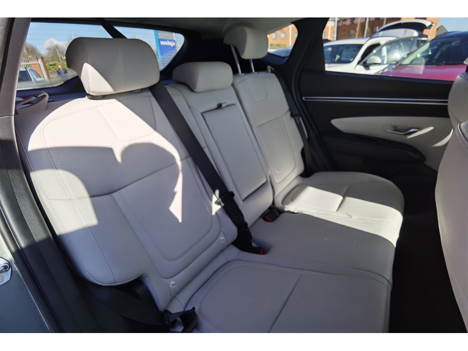 2023 Hyundai Tucson - image 10