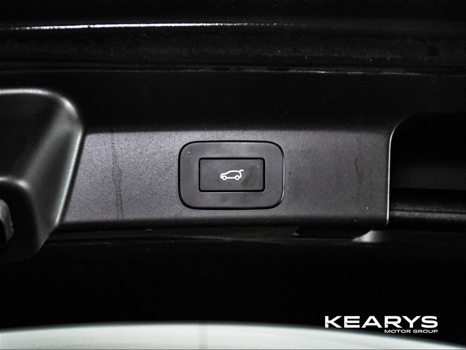 2023 Jaguar F-Pace AWD PHEV R-DYNAM €51,888