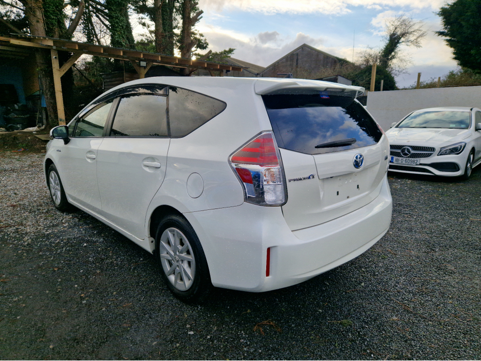 2019 Toyota Prius Alpha 7 seater self charging Hybrid €22,450