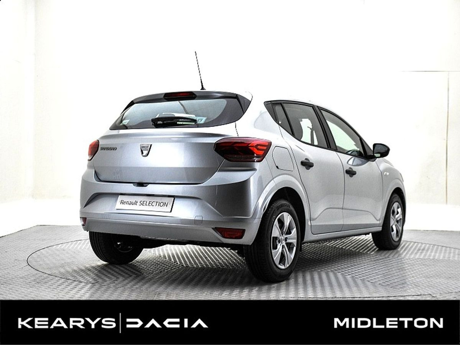 2021 Dacia Sandero - image 14