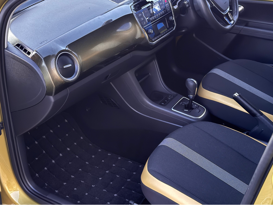 2017 Volkswagen up! AUTOMATIC ONLY 60KMS €10,750