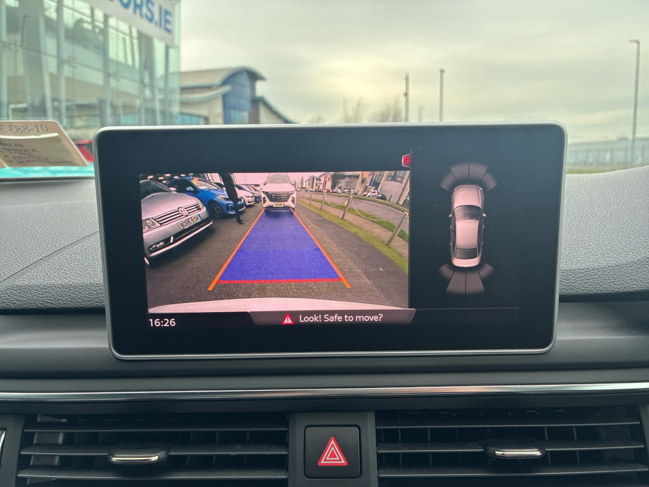 2017 Audi A4 - image 19