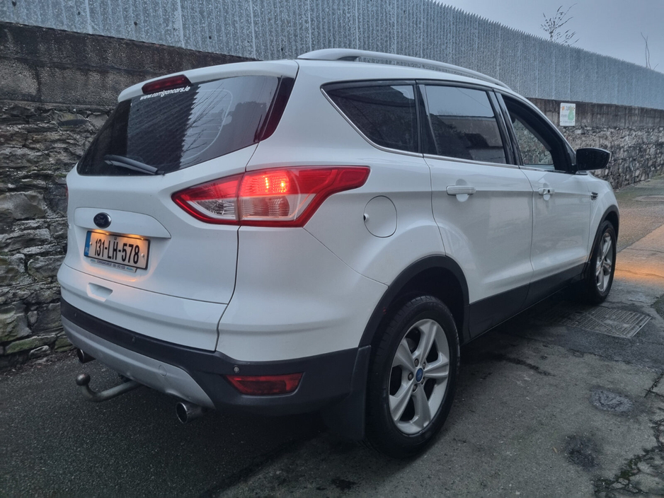 2013 Ford Kuga 2.0TDCI 140PS Zetec €5,799