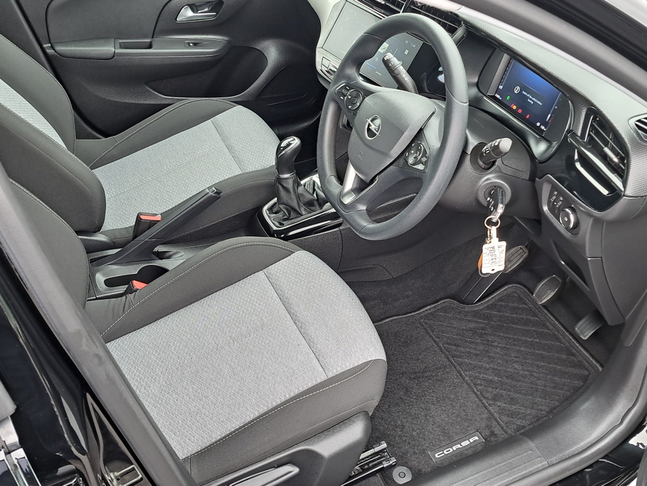 2025 Opel Corsa - image 7