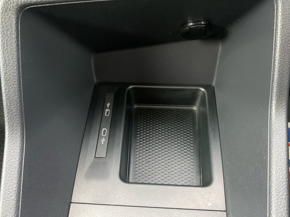 2025 Ford Transit Connect 2.0 TDCI LWB Trend..Twin doors, Fully Sheeted €23,950