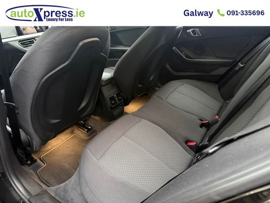 2020 BMW 1 Series - image 18