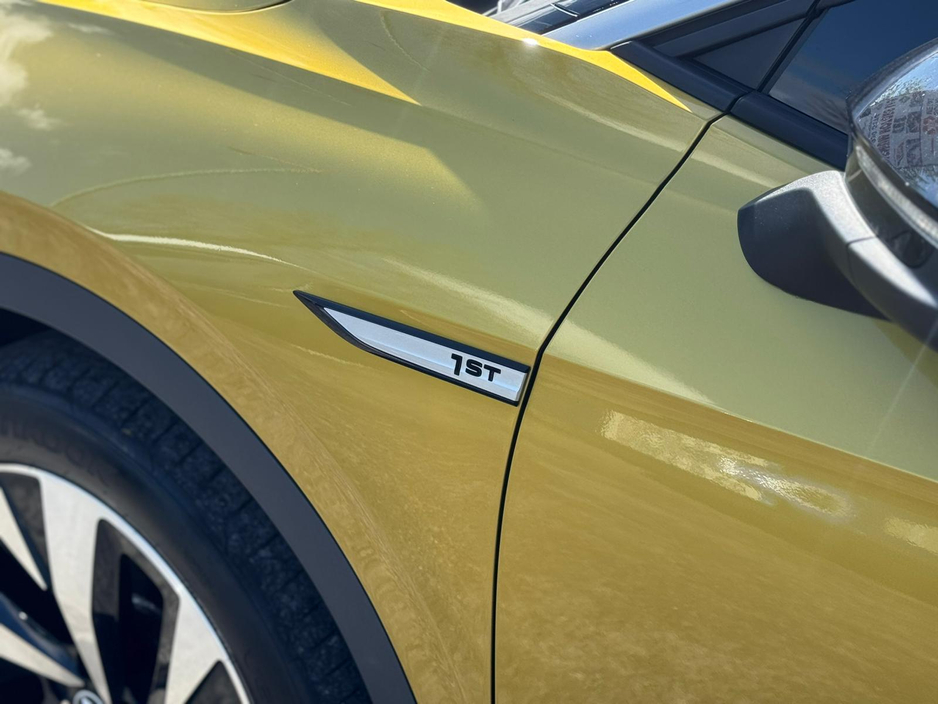 2021 Volkswagen ID.4 - image 11