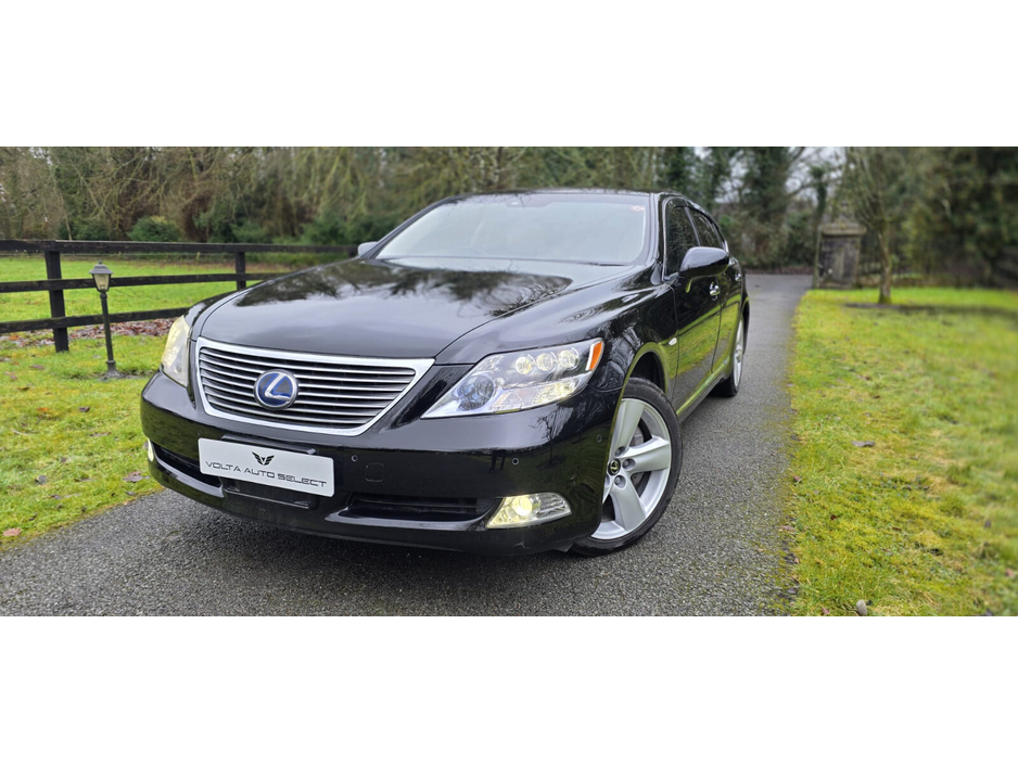 2008 Lexus LS 600 H - image 2
