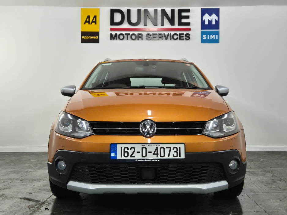 2016 Volkswagen Polo - image 3