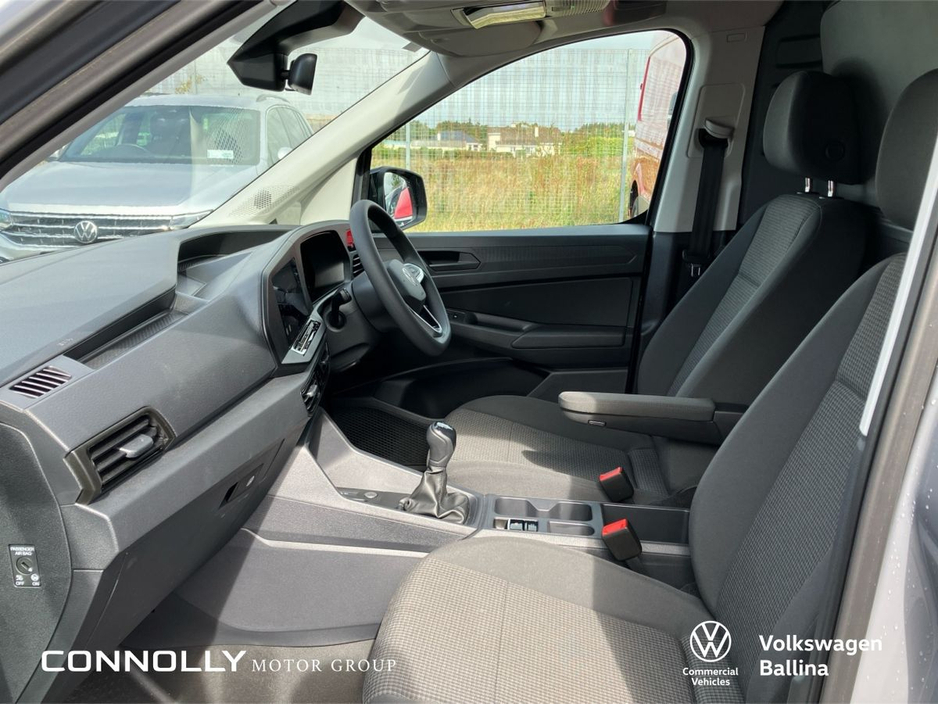 2025 Volkswagen Caddy CADDY Business TDI 102HP M6F €23,984