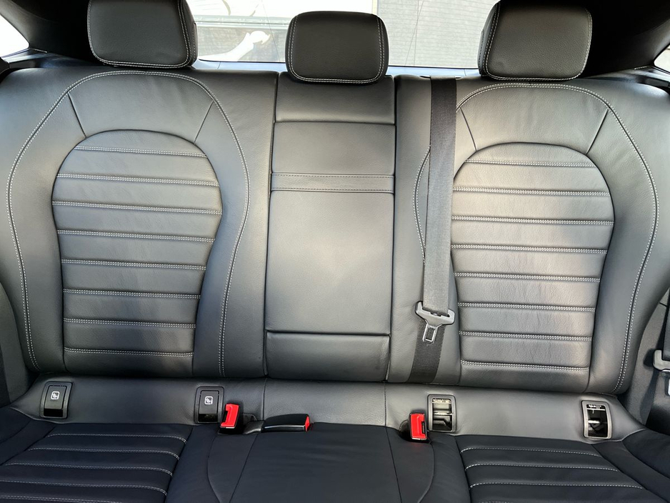 2023 Mercedes-Benz GLC Class - image 18