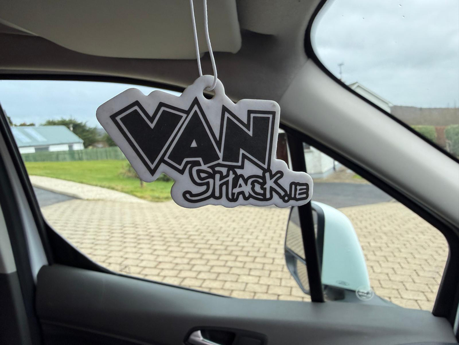 2020 Ford Transit Connect - image 14