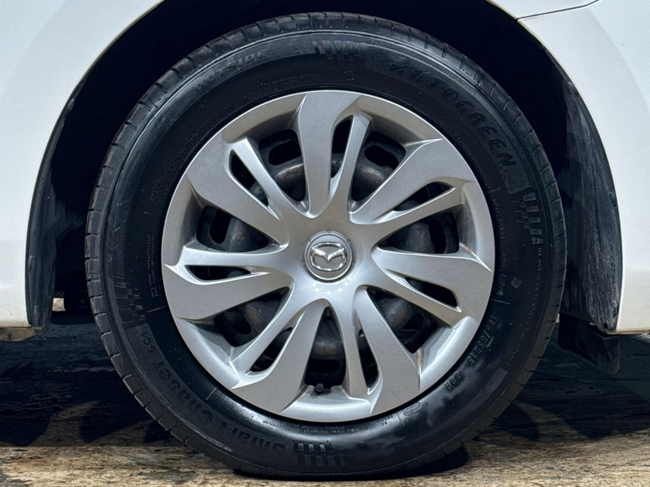 2018 Mazda Demio 1.3L SKYACTIV AUTOMATIC - MULTI FUNCTION STEERING WHEEL - HEATING / AC CONTROLS €12,950