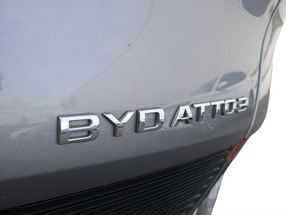 2023 BYD ATTO 3 - image 7