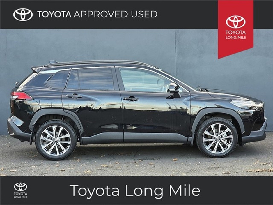 2023 Toyota Corolla Cross 1.8 Hybrid Sport 5dr €33,949