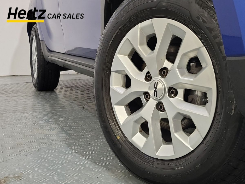 2023 Dacia Duster - image 6