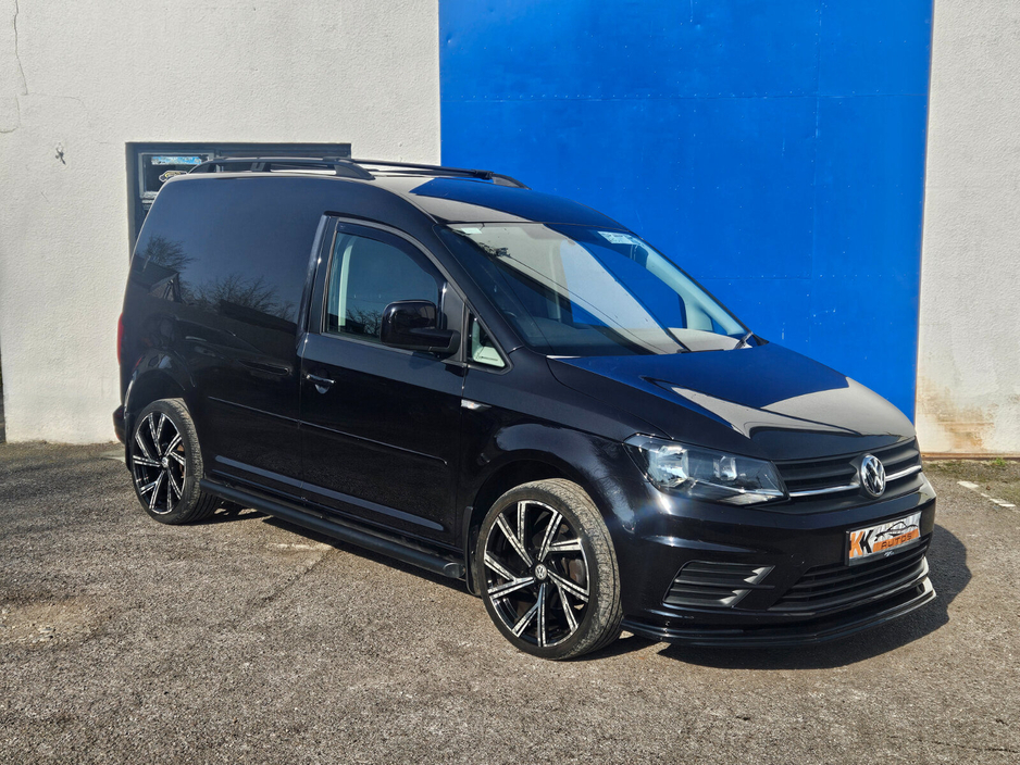 2020 Volkswagen Caddy - image 6
