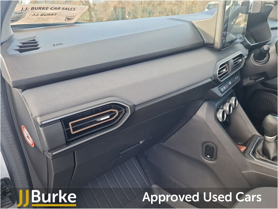 2024 Dacia Jogger - image 14