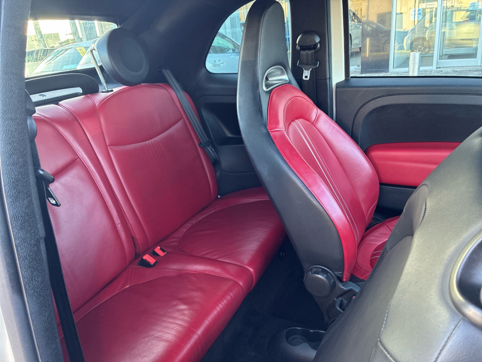 2013 Fiat 500 - image 10