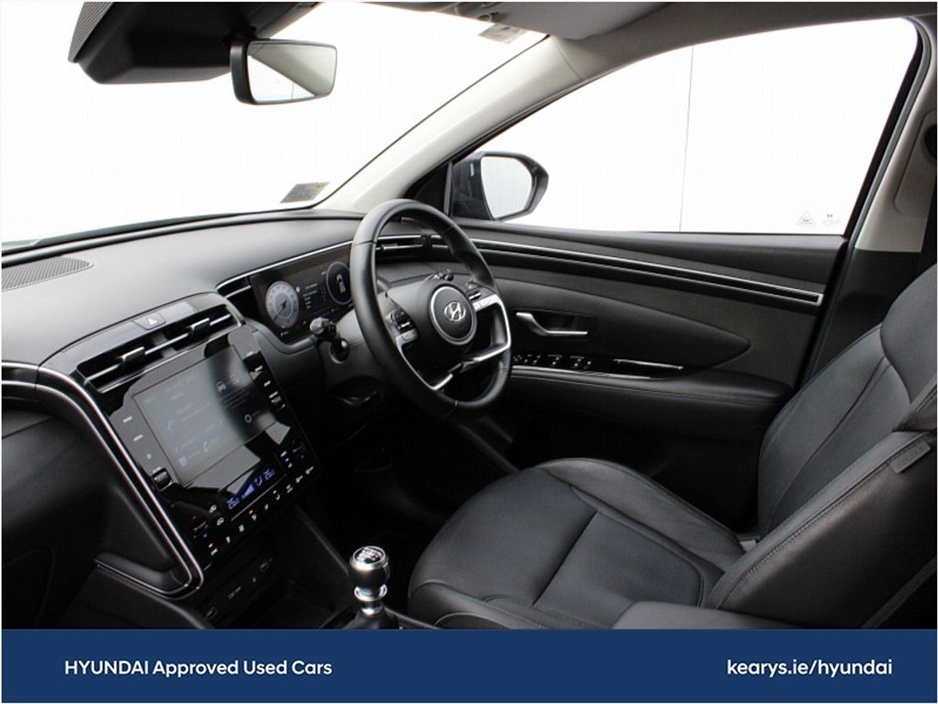 2022 Hyundai Tucson - image 5