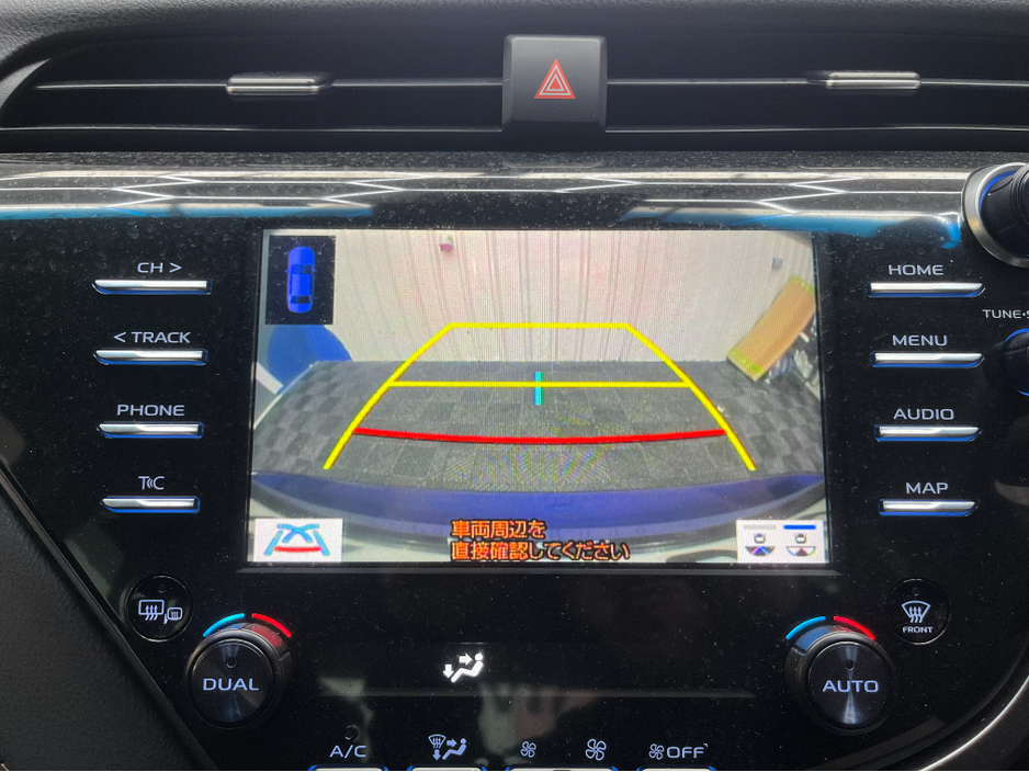 2019 Toyota Camry - image 22