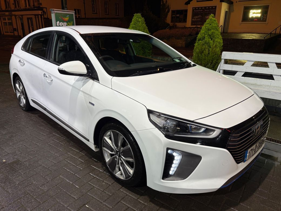 2017 Hyundai Ioniq 1.6 Petrol Hybrid - Auto €12,990