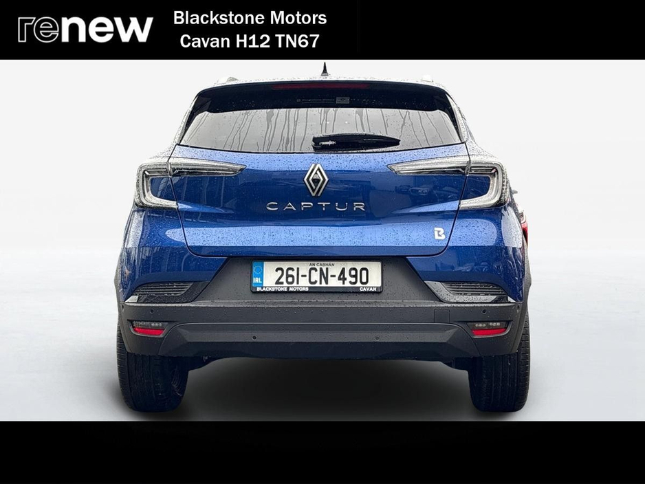 2026 Renault Captur - image 10