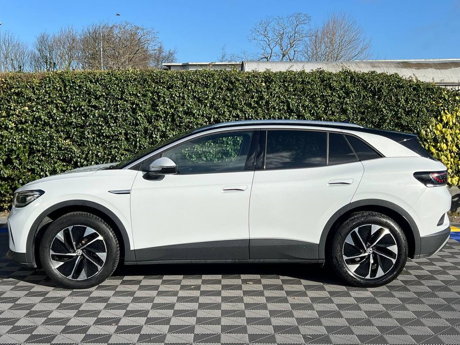 2023 Volkswagen ID.4 - image 4