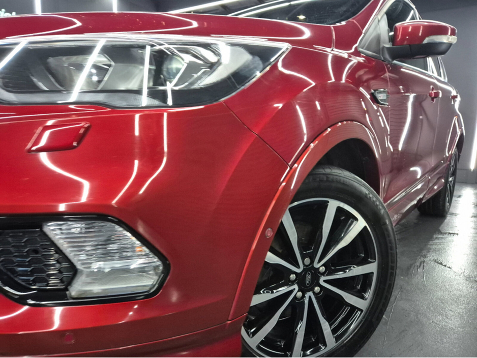 2019 Ford Kuga - image 7