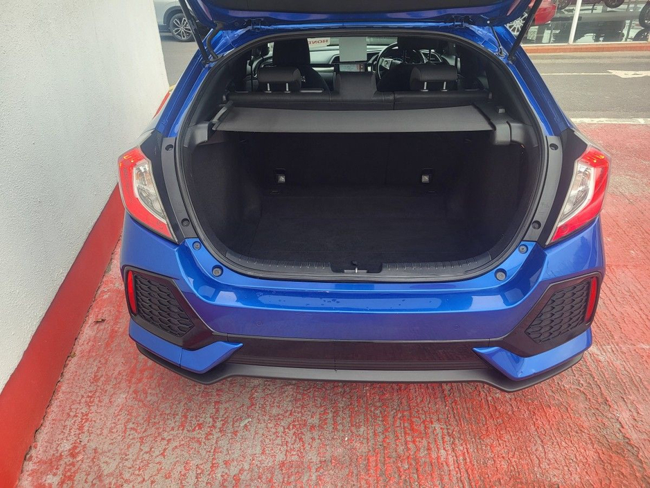 2019 Honda Civic - image 7