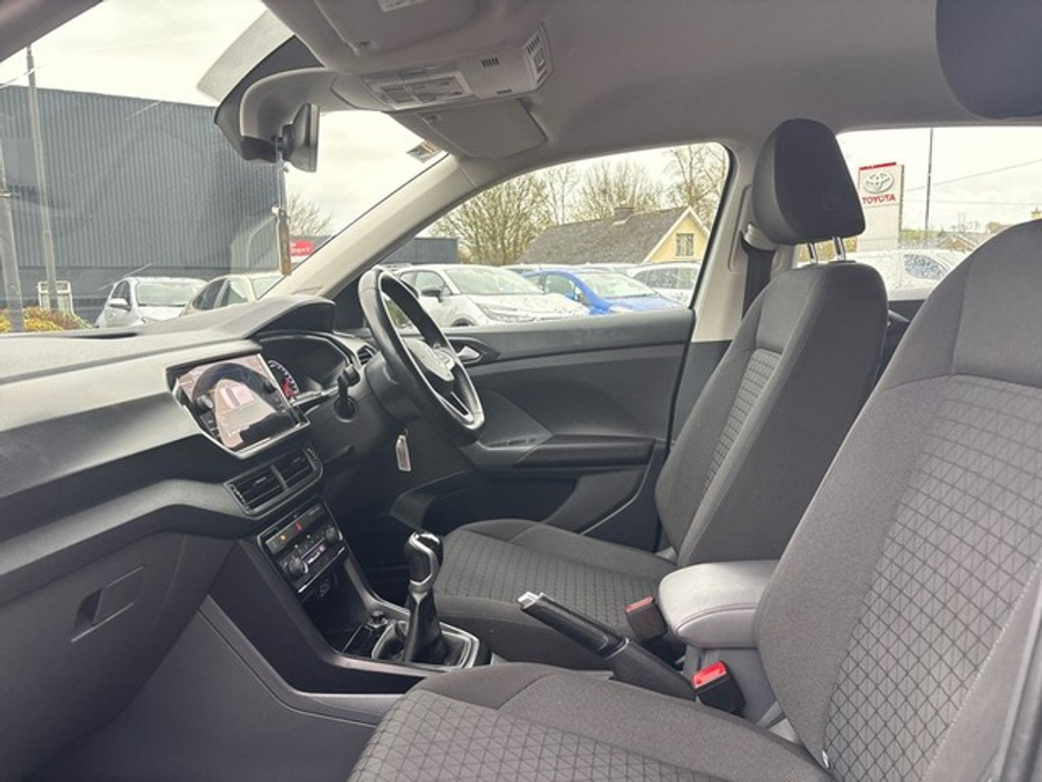 2021 Volkswagen T-Cross END OF YEAR CLEARANCE SALE! LIFE 1.0 TSI MANUAL 5SPEED 95BHP 5DR €16,000