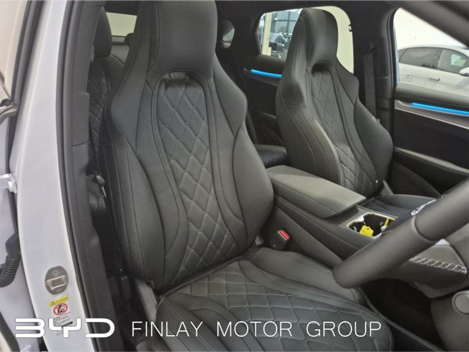 2026 BYD Sealion 7 Design AWD 4 Year service plan , Pan Roof , Black Leather €57,735