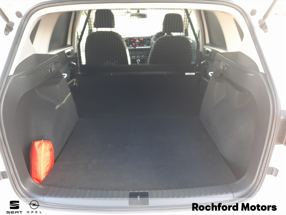 2021 SEAT Ateca - image 11
