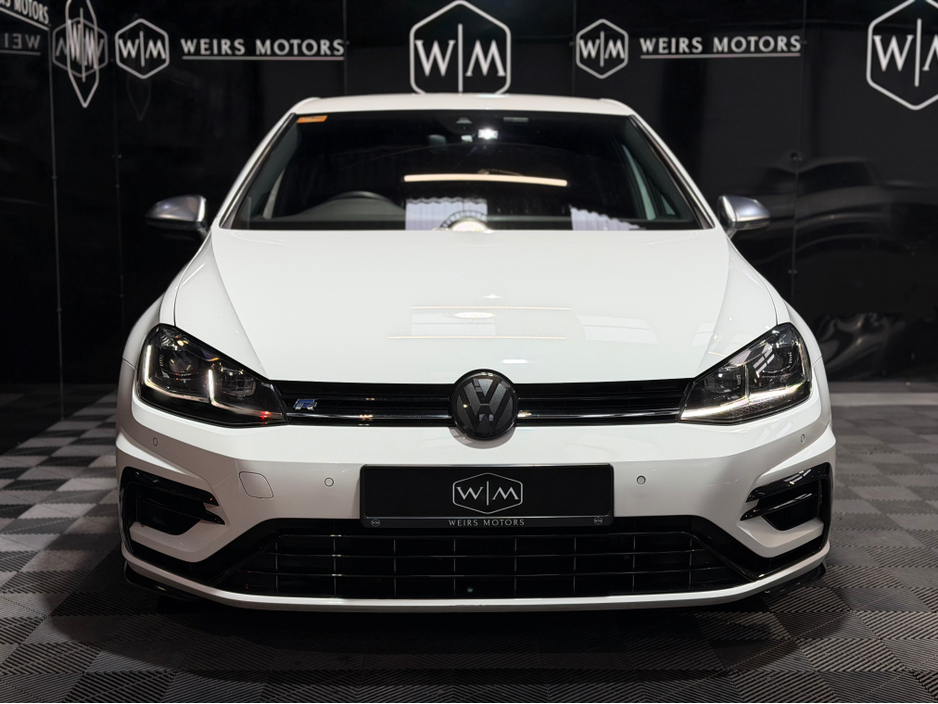 2018 Volkswagen Golf - image 5