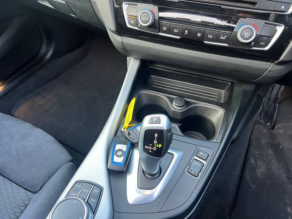 2017 BMW 1 Series 118d M-SPORT 2.0 // SUNROOF // ESTORIL BLUE // 18" M-SPORT ALLOYS // REVERSE CAMERA €16,900