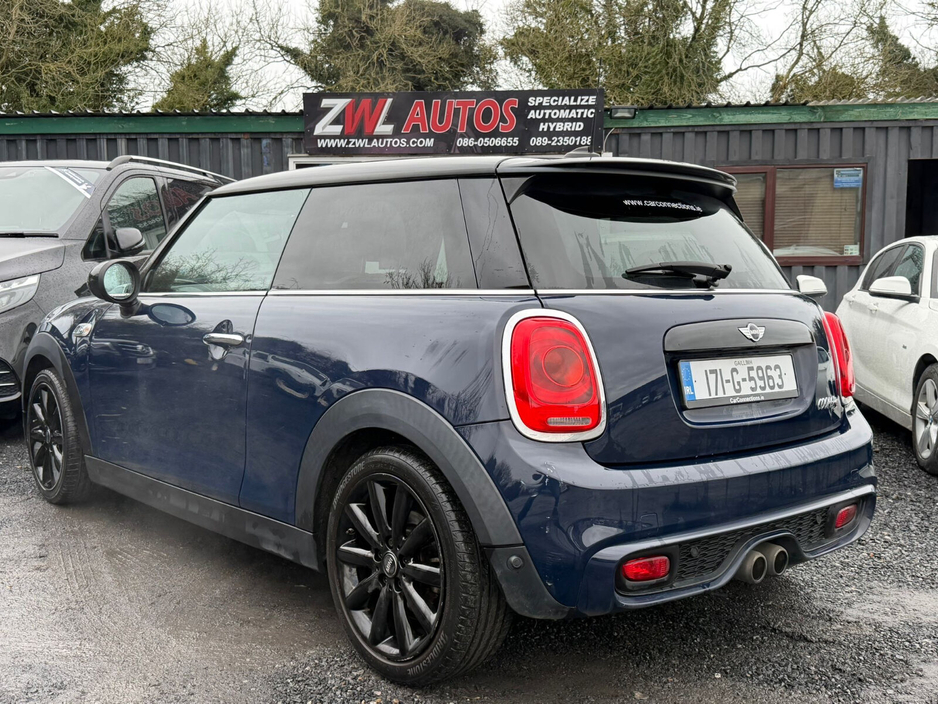 2017 MINI Hatch - image 6