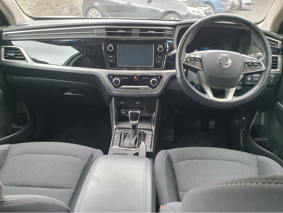 2023 Ssangyong Korando - image 9