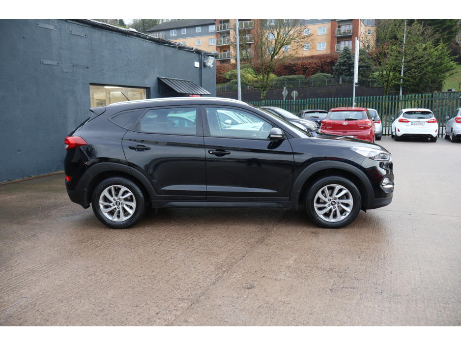 2016 Hyundai Tucson COMFORT PLUS Low Mileage  12 Month NCT Exceptional! €14,495