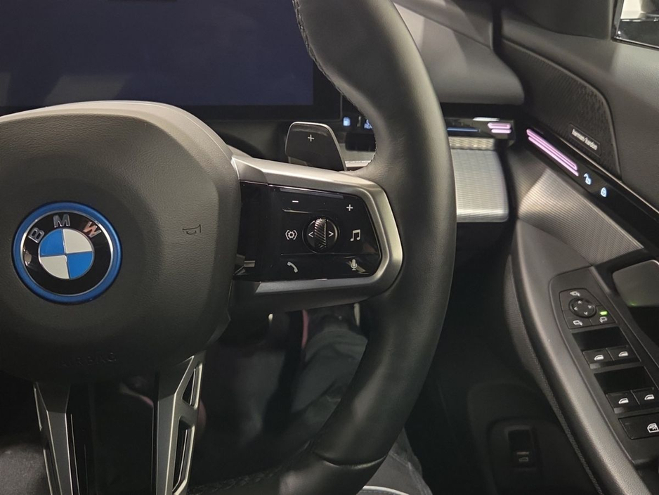 2024 BMW 5 Series 530e M Sport Saloon €62,950