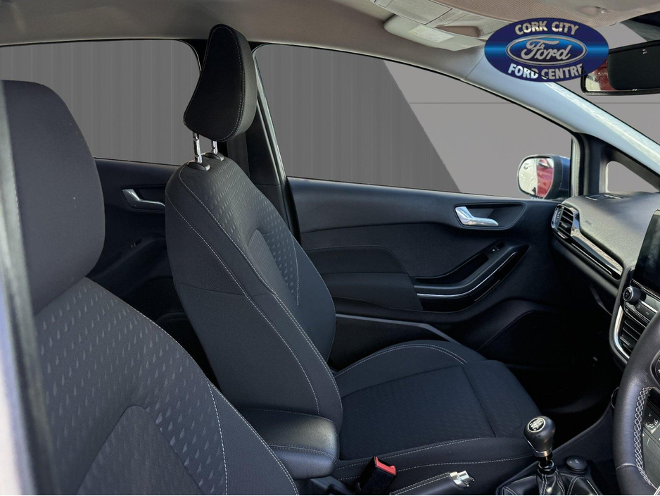 2021 Ford Fiesta - image 3