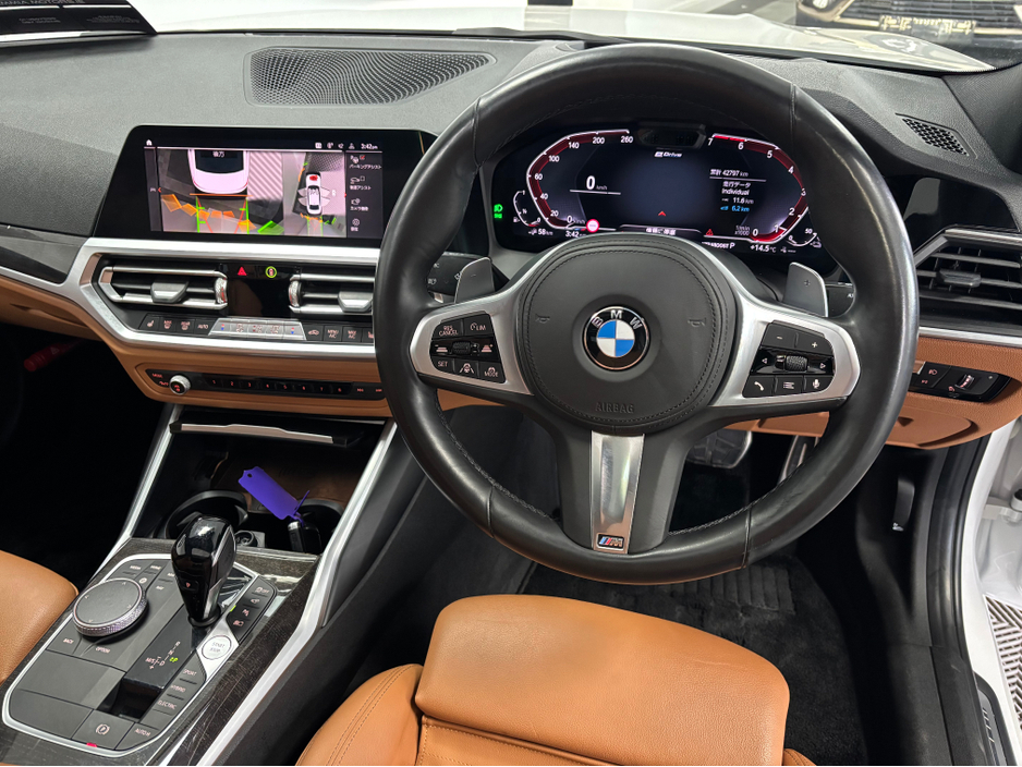 2019 BMW 3 Series - image 14