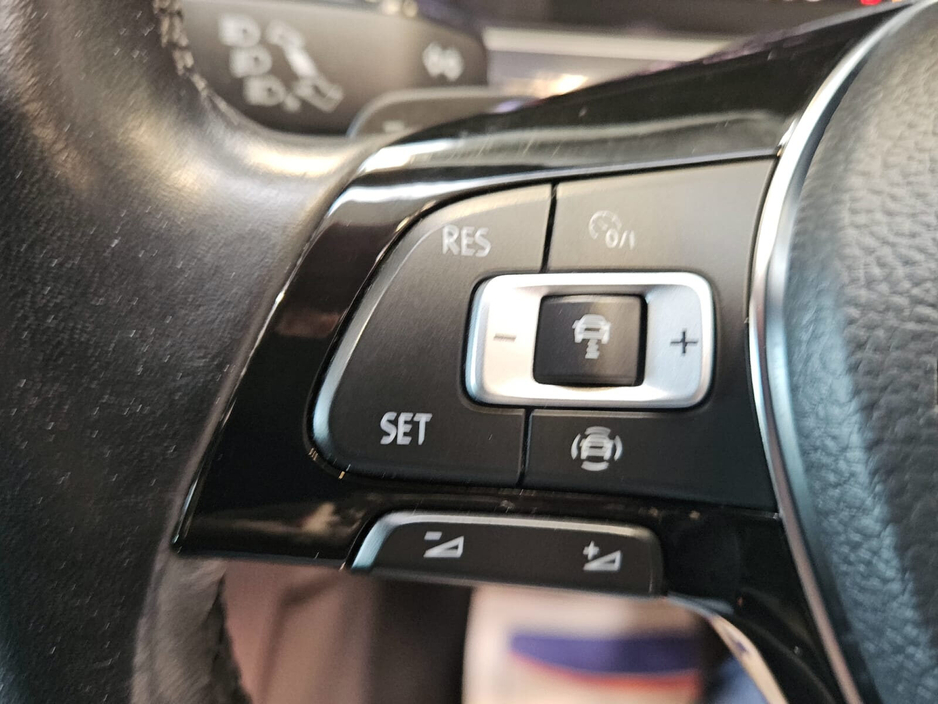 2019 Volkswagen Tiguan - image 12