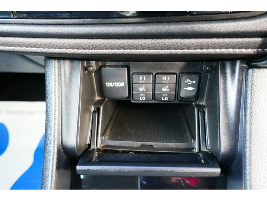 2015 Toyota Auris DIESEL 1.6 D-4D BUSINESS EDITION 110BHP €9,500