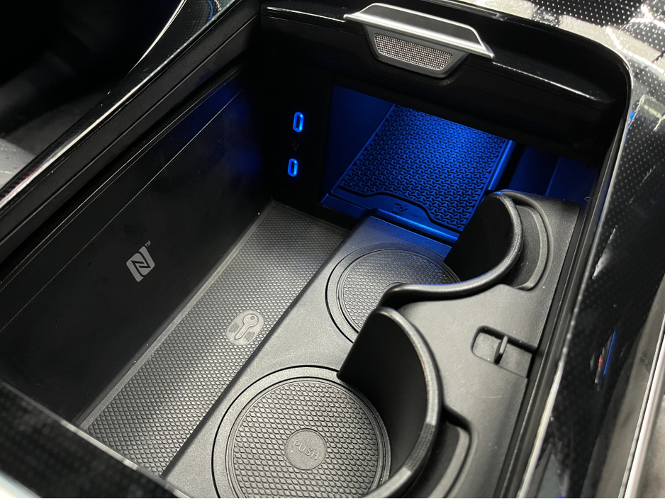 2023 Mercedes-Benz EQE €47950 2023 MERCEDES-BENZ EQE 350+ AUTOMATIC / CRUISE CONTROL / 360° PARKING CAMERA / ELECTRIC MEMORY HEATED & MASSAGING SEATS / PANORAMIC SUNROOF / PADDLE SHIFTERS / AMBIENT LIGHTS / APPLE CARPLAY €47,950