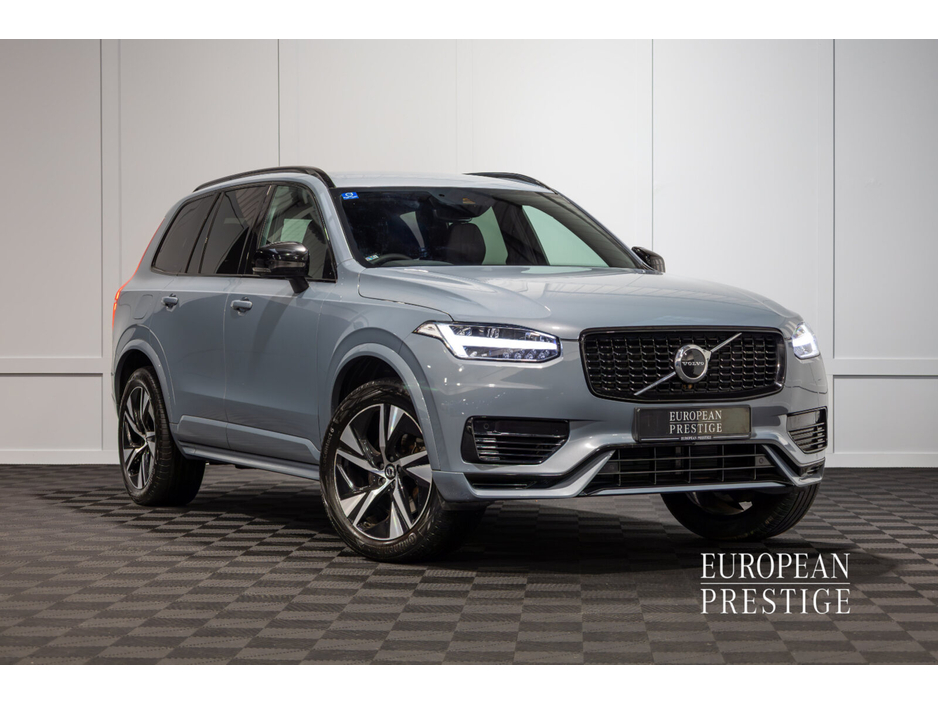 2022 Volvo XC90 PHEV T8 (390hp) R-Design AWD €59,950